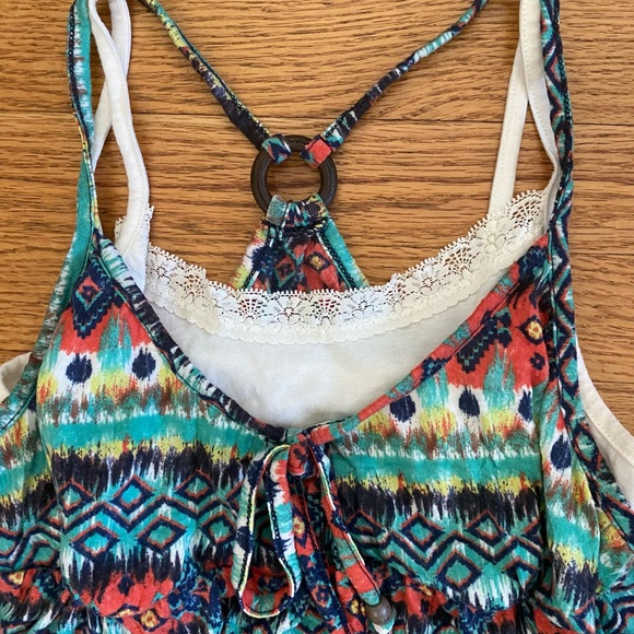 One Step Up Tank Top Junior’s Large Geometric Print Faux Inside Cami - Picture 5 of 9